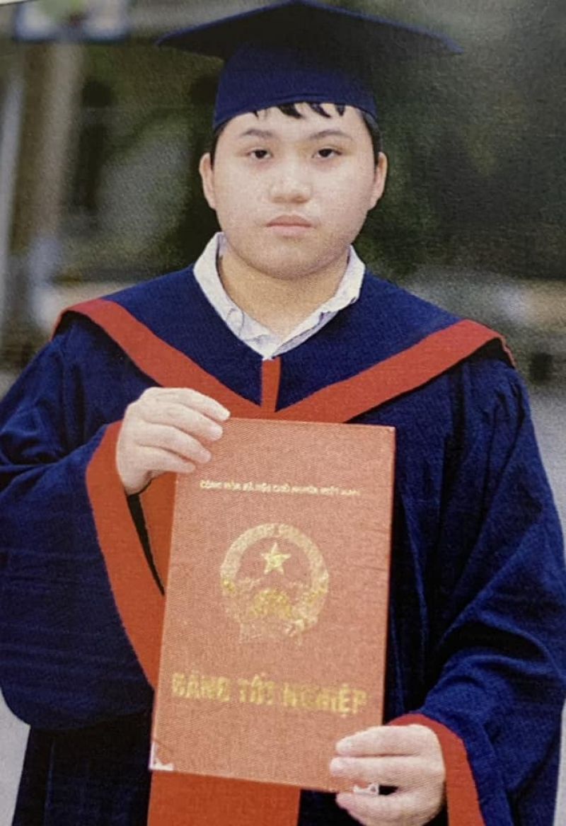 Gương mặt mới của gia đ&igrave;nh chuy&ecirc;n H&oacute;a THPT chuy&ecirc;n ĐHSP H&agrave; Nội