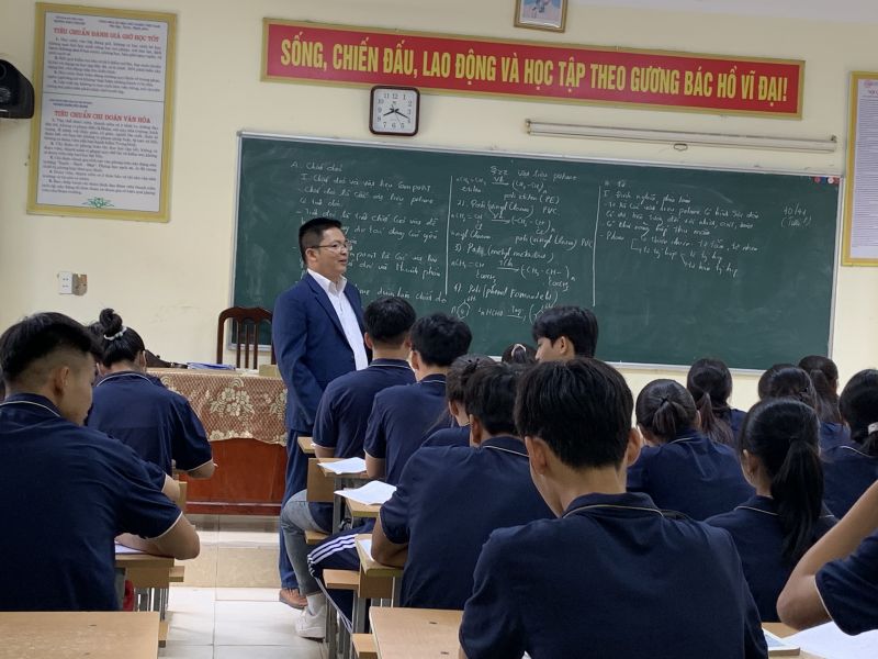 THÔNG BÁO MỞ CÁC LỚP GIA SƯ (1 kèm 1) và DẠY THEO NHÓM NHỎ TẠI NHÀ