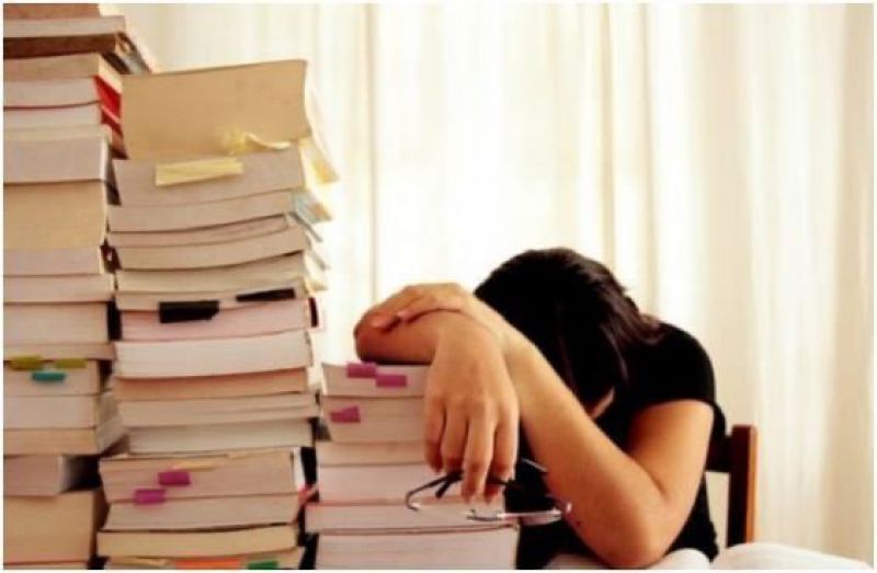 MẸO GIẢM CĂNG THẲNG HIỆU QUẢ TRONG THỜI GIAN &Ocirc;N THI NƯỚC R&Uacute;T