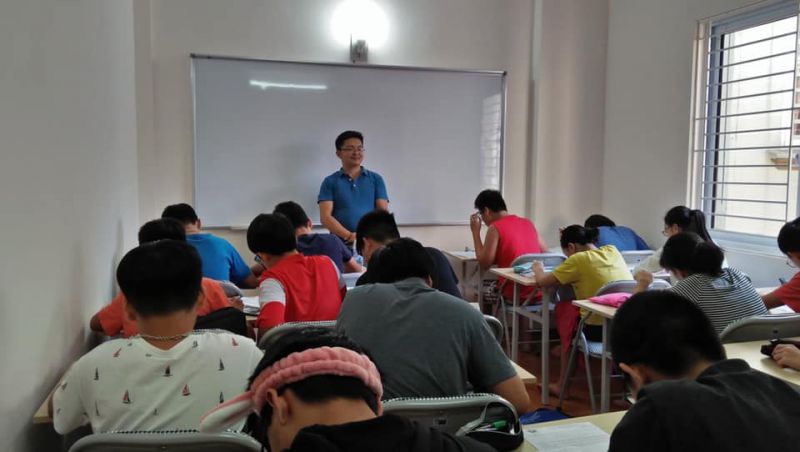 DẤU ẤN BA NĂM CỦA Luyenthi CLC (5/2018 - 2019 - 7/2020).